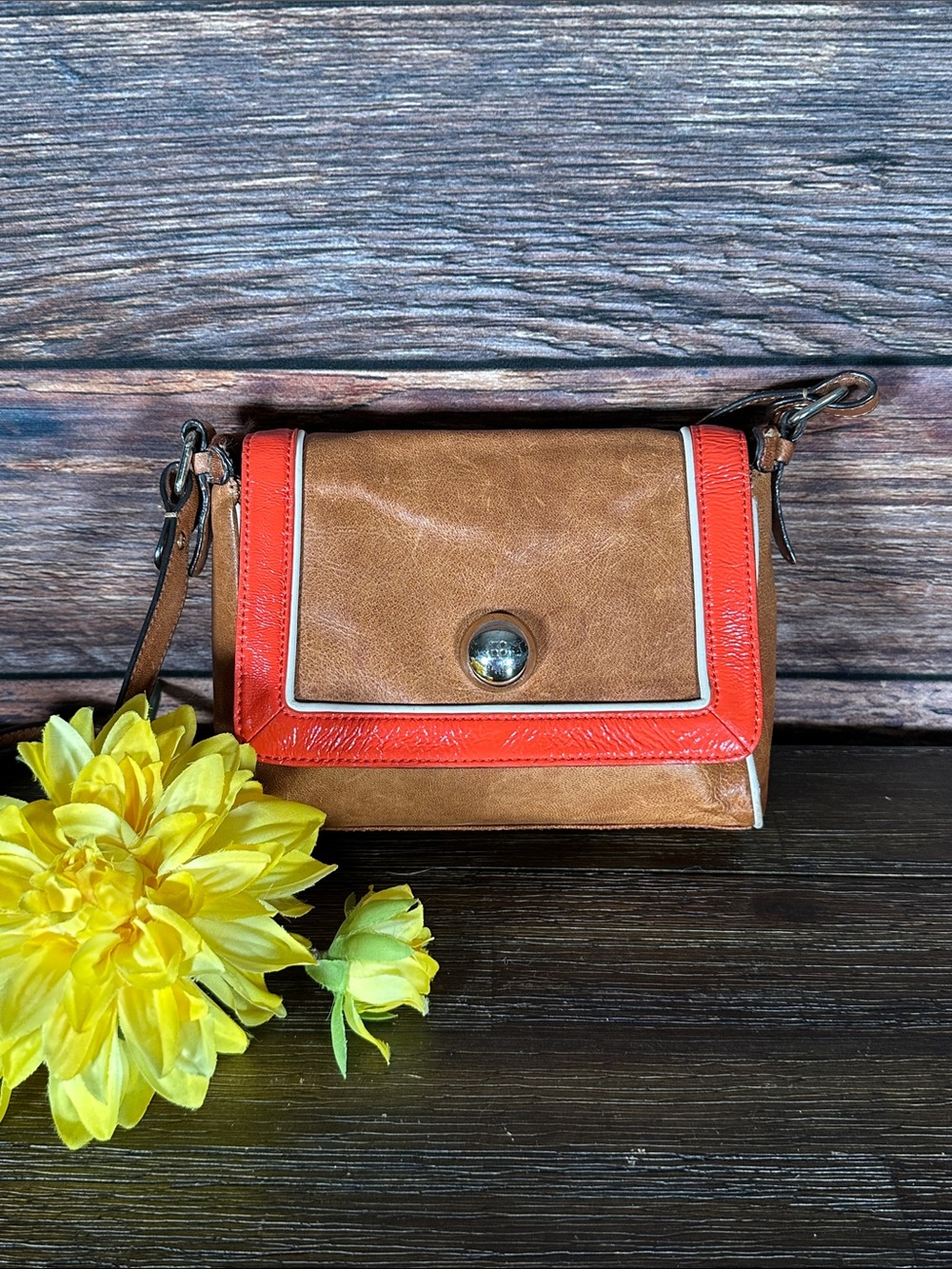 Kate Spade Vintage Leather Crossbody Bag with Orange Trim - Brown/Orange